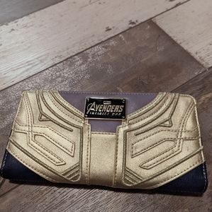 Marvel Avengers Infinity War Thanos Gauntlet wallet